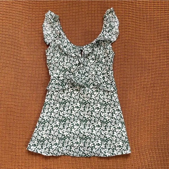 Princess Polly green and white dress, size 10 - Picture 1 of 3